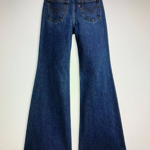 Levi ribcage bootcut/flare jeans, NWOT - Picture 4 of 4